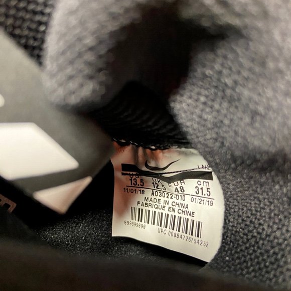 Nike Vapor Untouchable Pro 3 D Football Cleats Black AO3022-010 Men's NEW - Picture 12 of 12